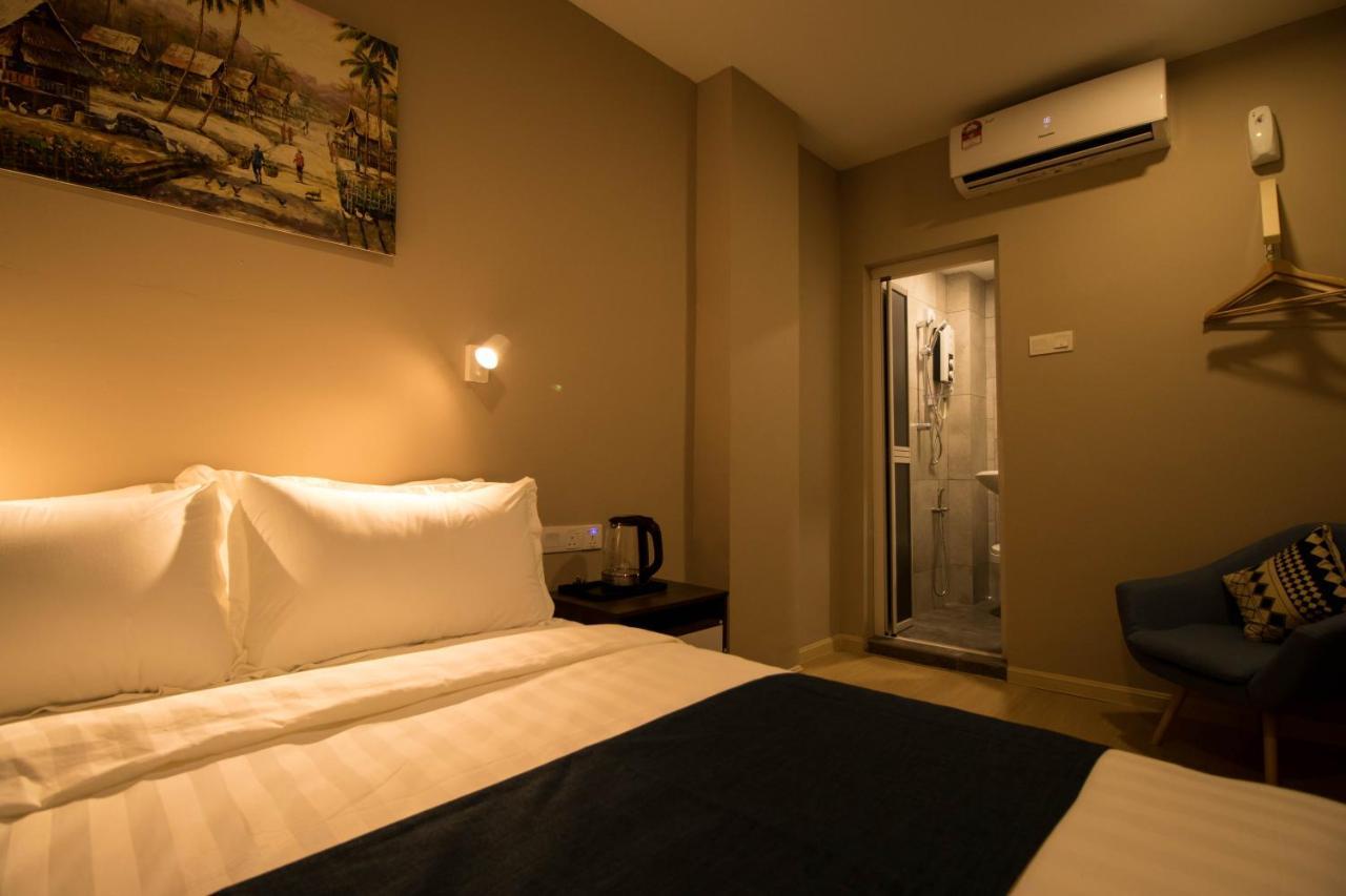 Hexa Hotel & Backpackers Capsules Bukit Bintang Куала Лумпур Екстериор снимка